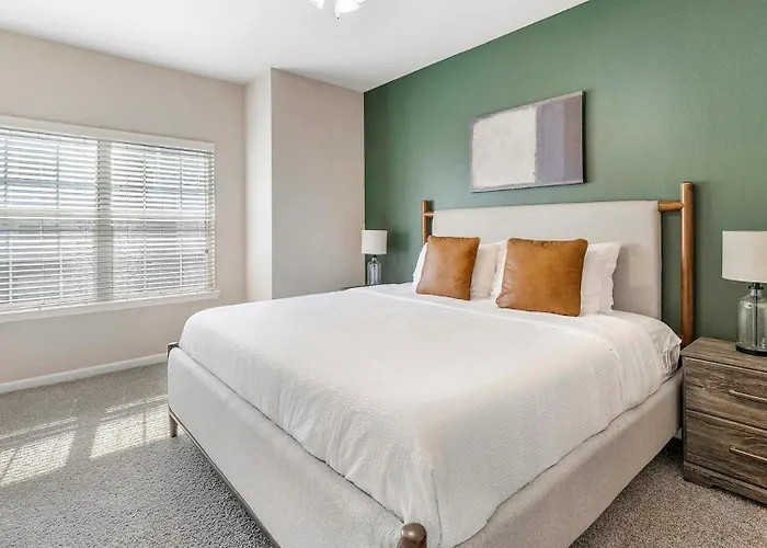 Landing Stylish 3bd Gym * Fort Worth