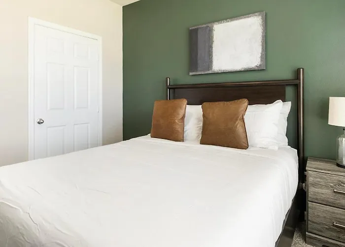 Landing Stylish 3bd Gym Fort Worth